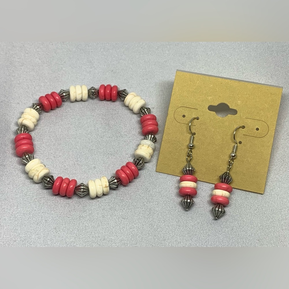Western Beaded Stretch Bracelet & Earring Set